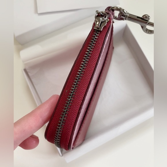 NWT Stella McCartney Metallic Logo Card, Pink